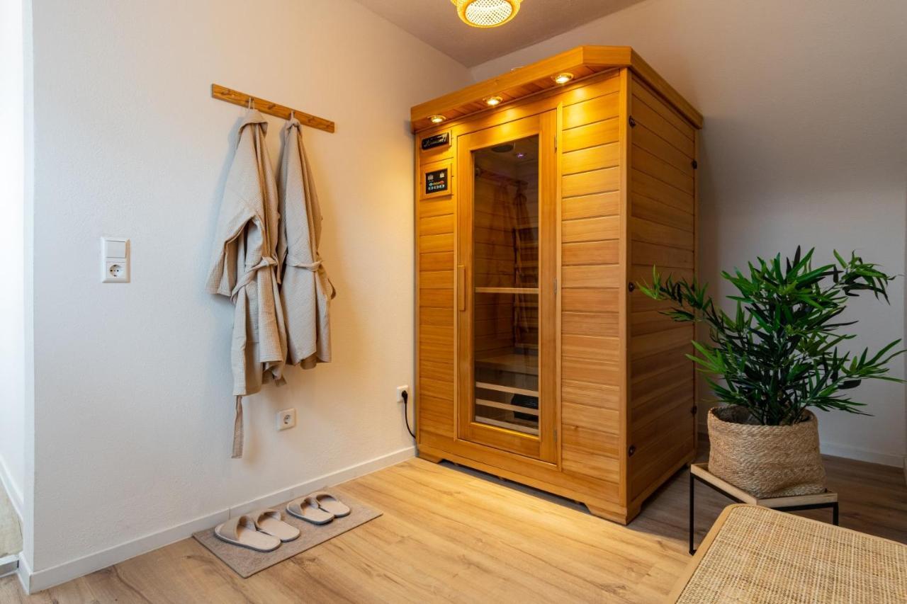 Relax-Apartment - Sauna & Spacious, Garage, 105 M2 Mühlacker Exteriör bild