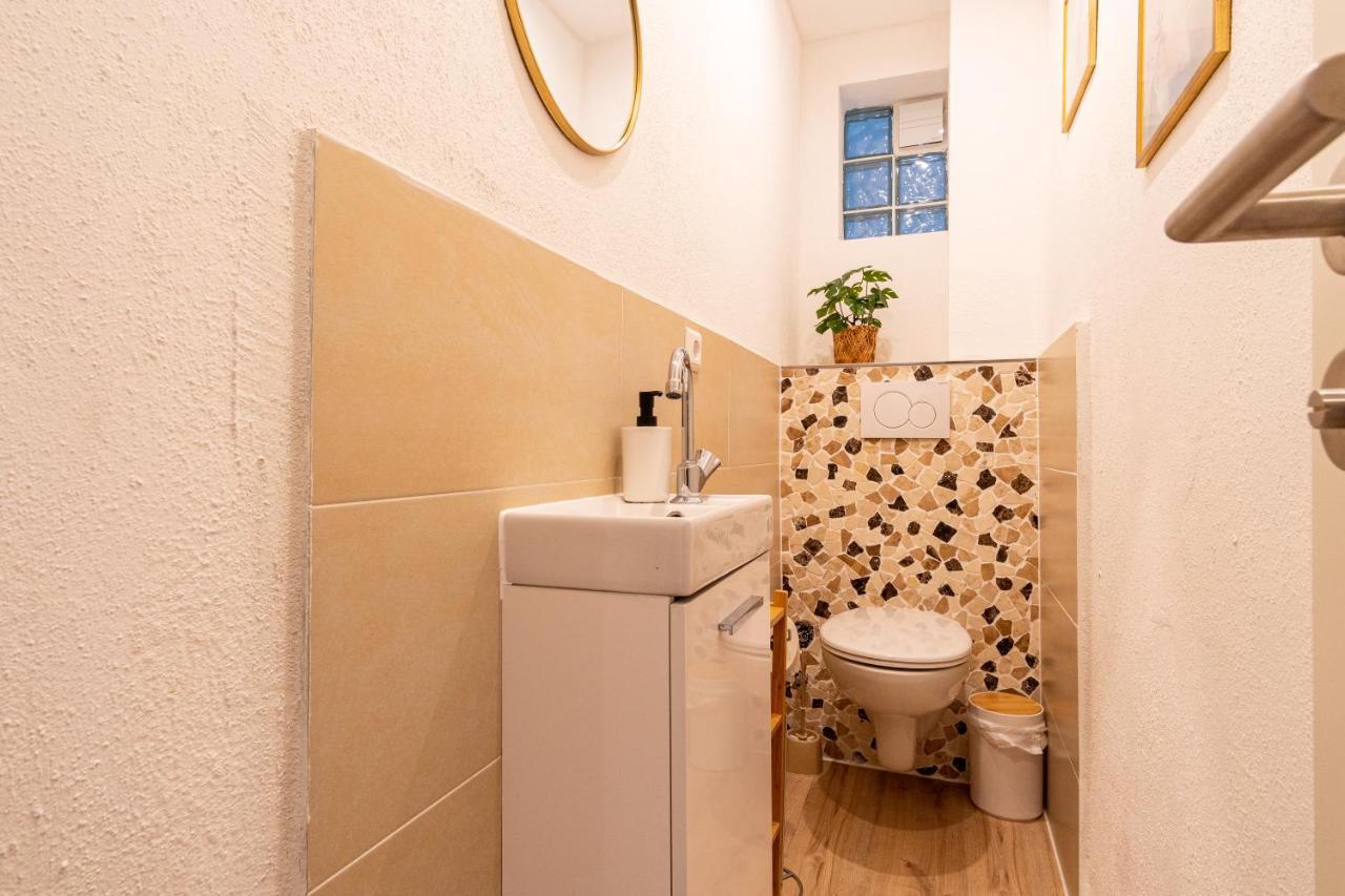 Relax-Apartment - Sauna & Spacious, Garage, 105 M2 Mühlacker Exteriör bild